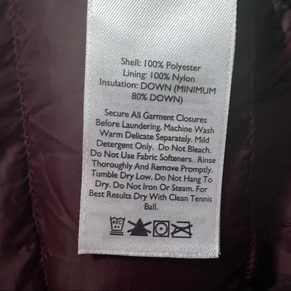 CirrusLite Down Puffer Vest ~ Purple / Dark Berry ~ Size XS Women's ~ EB650 - Picture 8 of 9